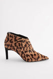 LEOPARD SIGNATURE